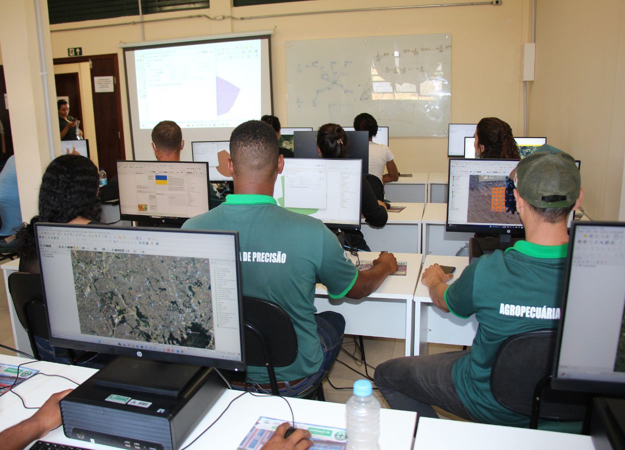 Curso de Tecnologia em Agropecuária abre inscrições em MG