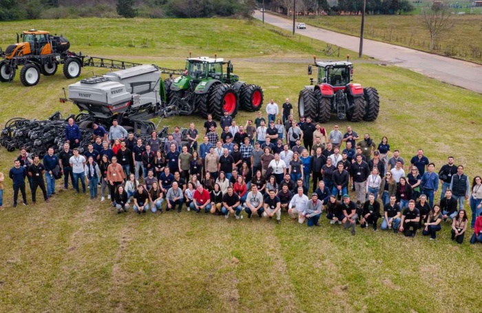 Experiência imersiva da AGCO aproxima a universidade ao agro