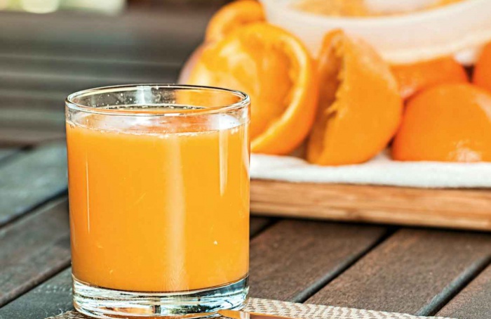 Estoques de suco de laranja voltam a crescer