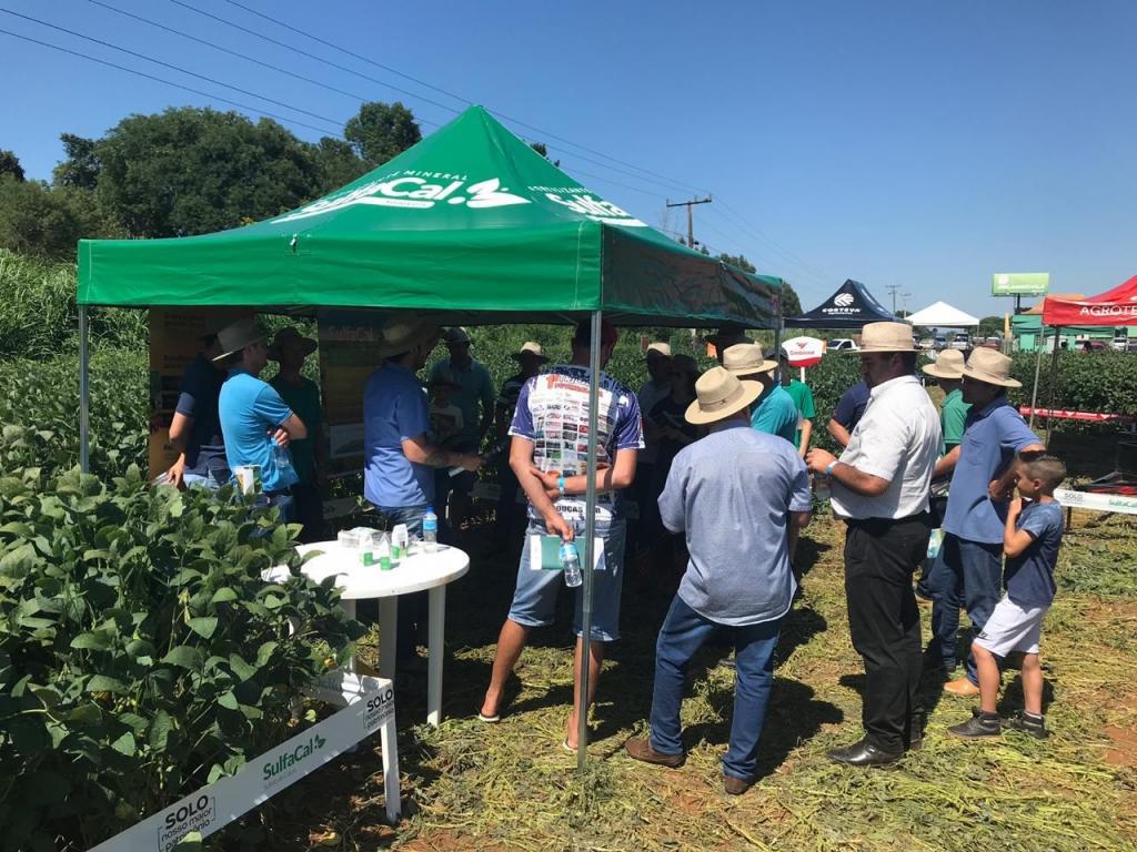 Dias de Campo apresentam alternativas para o equilíbrio químico do solo