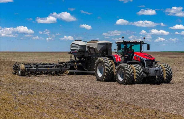 MF 9S lidera novidades da Massey Ferguson na Bahia Farm Show