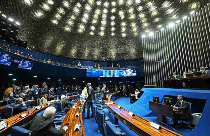 Senado libera safristas para trabalhar sem perder benefícios sociais