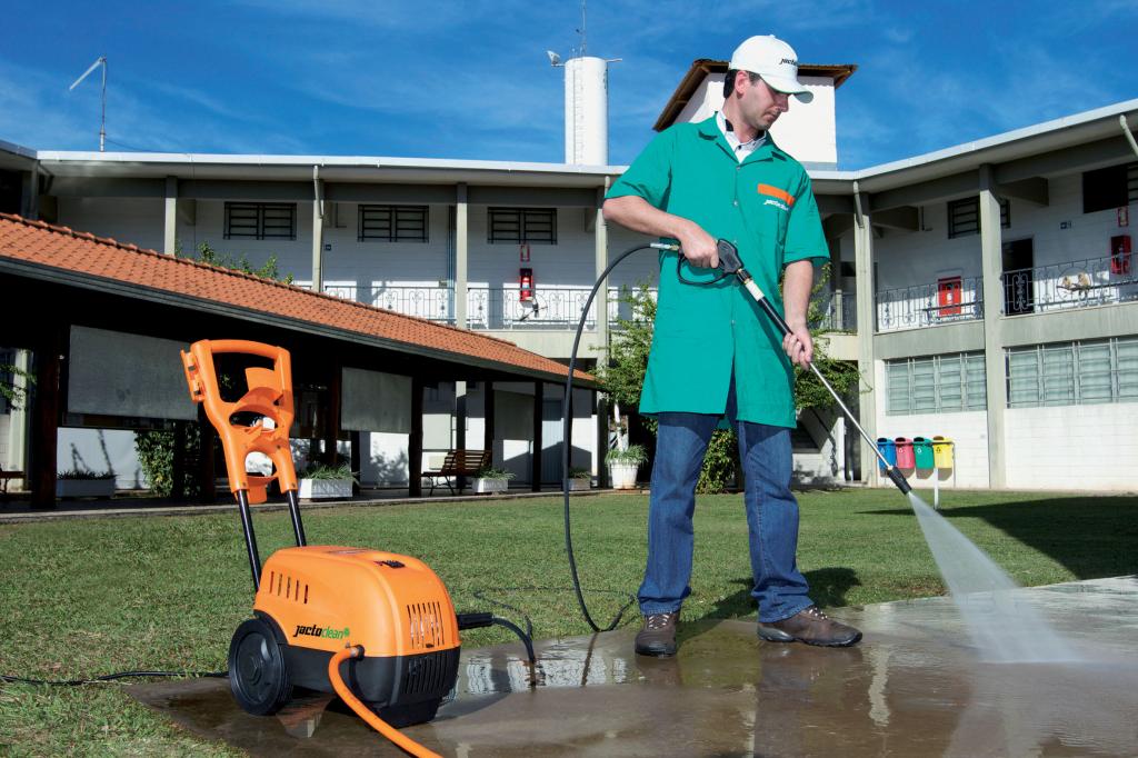 Especial Agrishow: ​JactoClean participa da Agrishow 2017