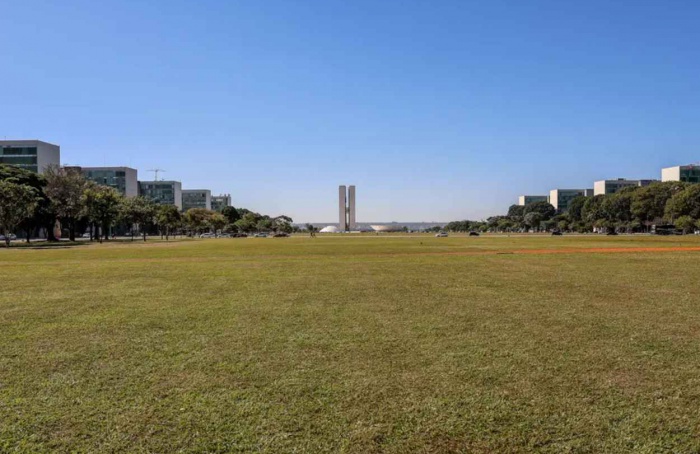 Déficit primário dispara em julho