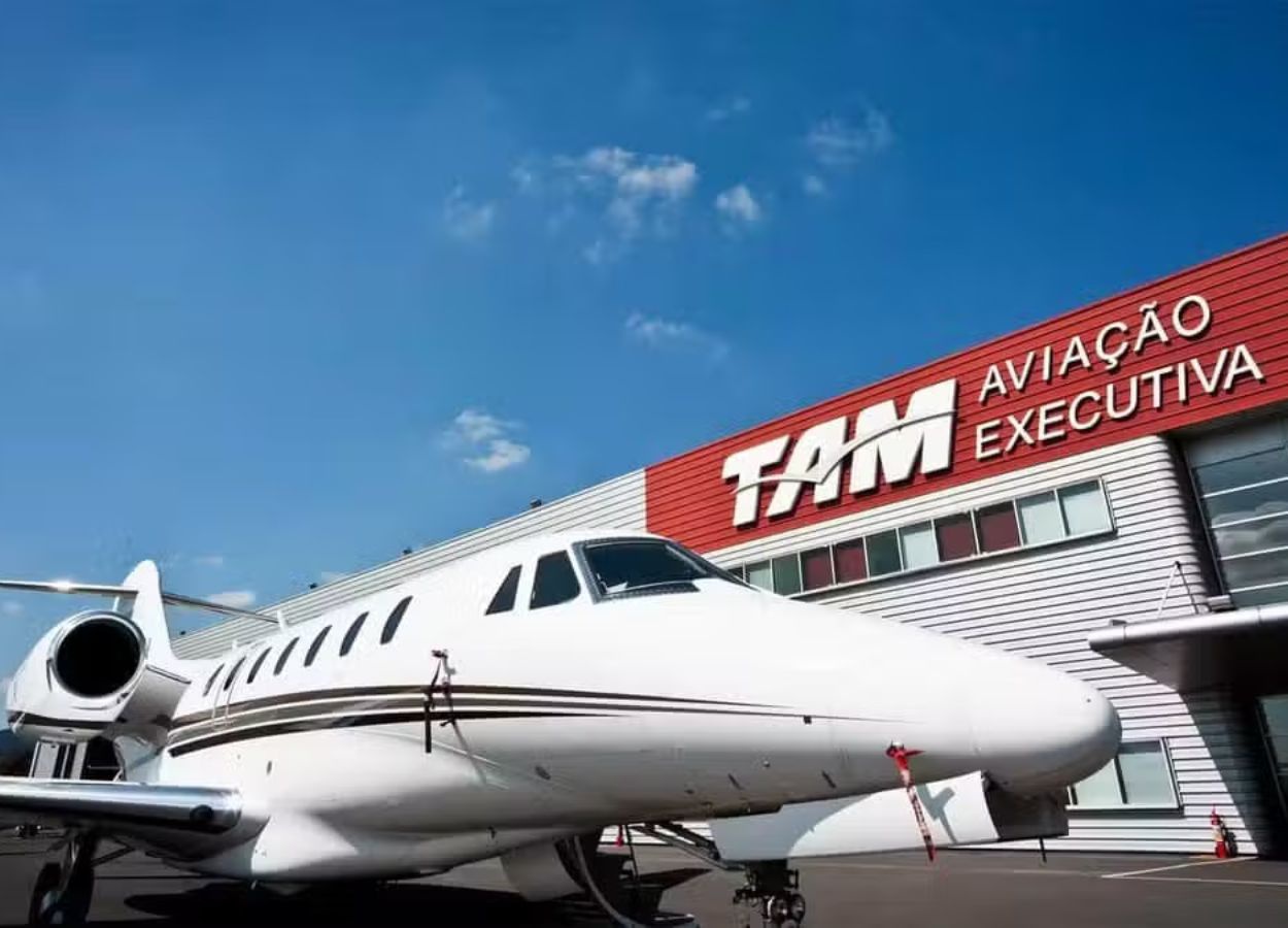 TAM AE anuncia a venda de sete aeronaves durante a Agrishow 2024