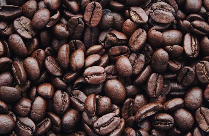 Brasil deve colher 64,7 mi de sacas de café na safra 2025/26