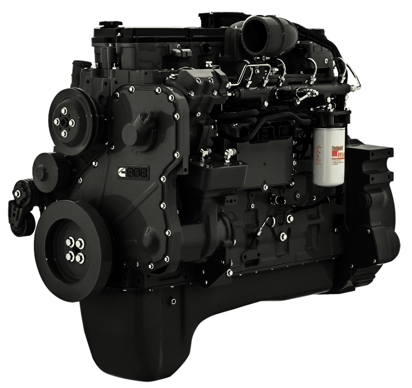 Motor Cummins, modelo QSC 8.3 a diesel, com 300cv