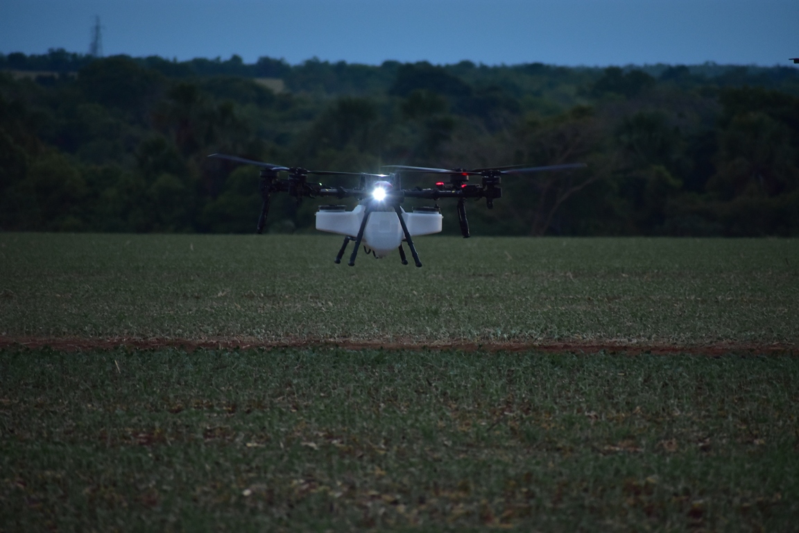 No tempo total de 24 horas chegou-se a aplicar, nas condições estipuladas no desafio, uma impressionante área de 892 ha