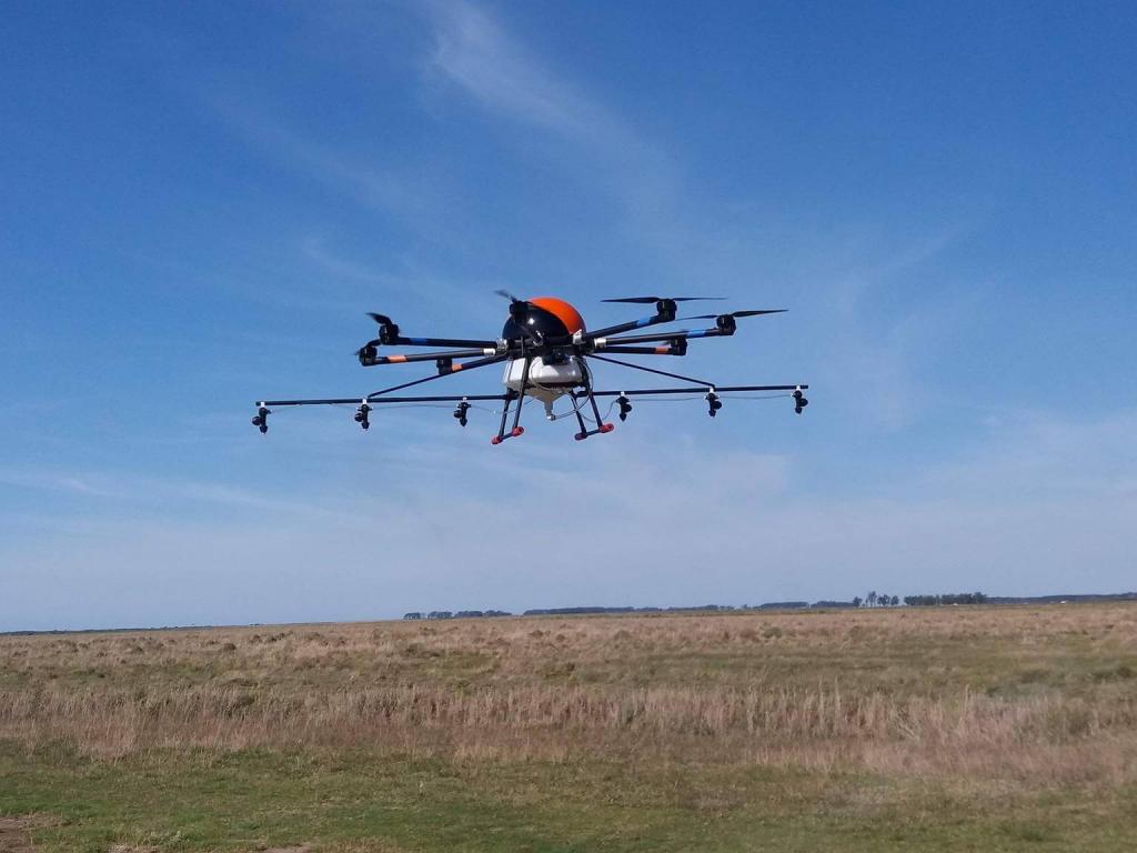 Pulverização agrícola com drone é testada no Rio Grande do Sul