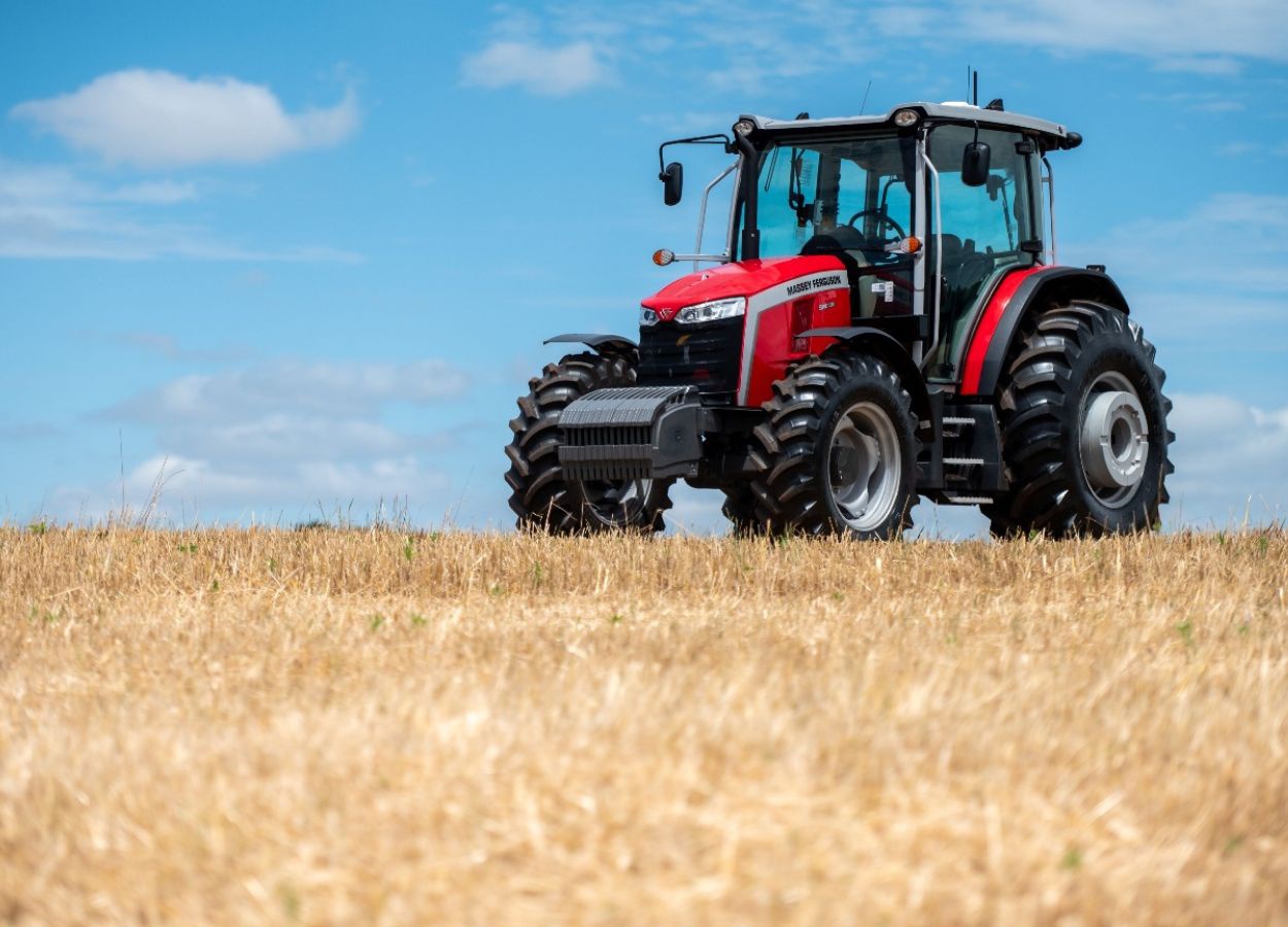 Do pequeno ao grande, tratores acompanham o agro brasileiro
