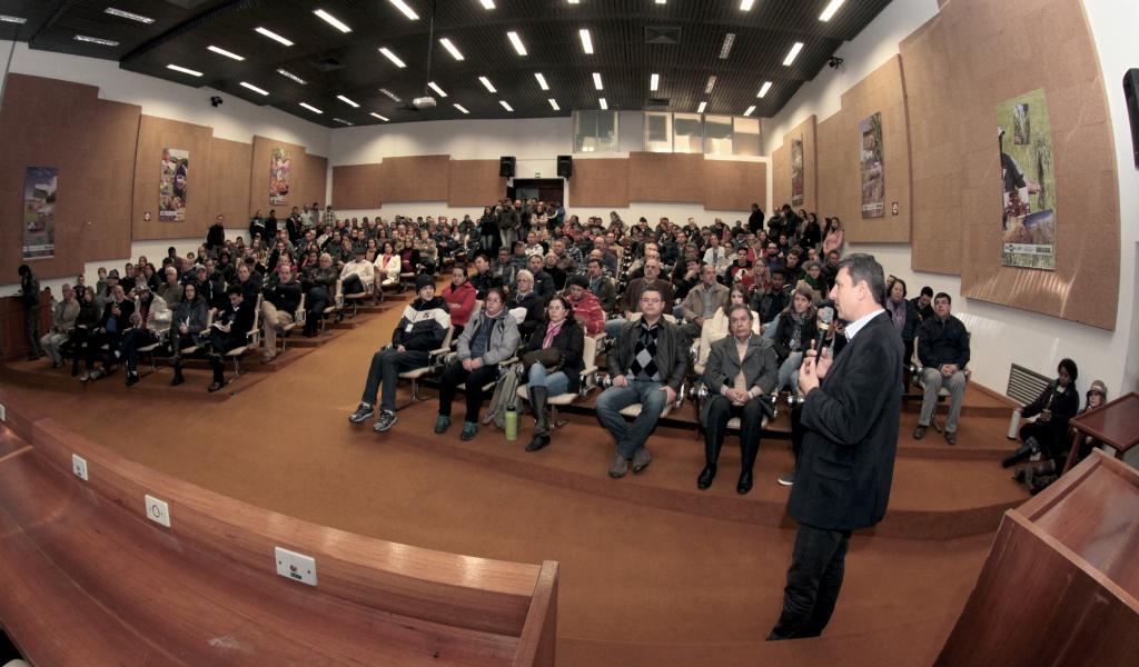 Pesquisa agropecuária apresenta tema na Reunião Magna da Academia Brasileira de Ciências