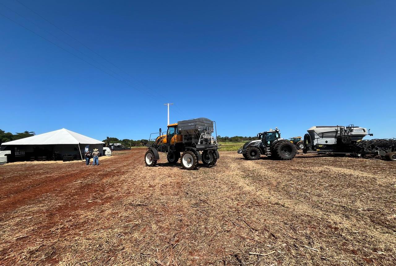 Valtra prepara rede para ampliar uso efetivo da tecnologia no campo