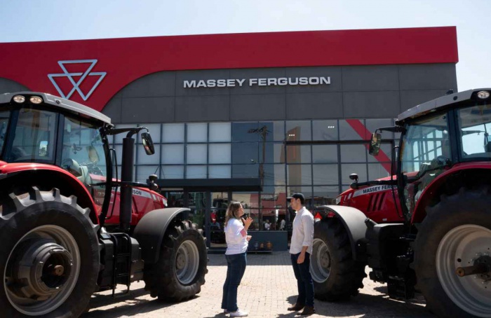 Massey Ferguson lidera pesquisa de satisfação da Fenabrave