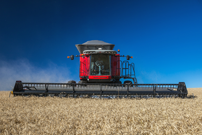 Especial Expodireto: Linha completa de colheitadeiras e tratores são destaques da Massey Ferguson