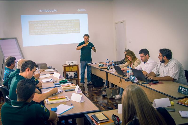 Unidade de Referência abre inscrições para o curso N.R. 31.8, de qualificação ao manejo de defensivos