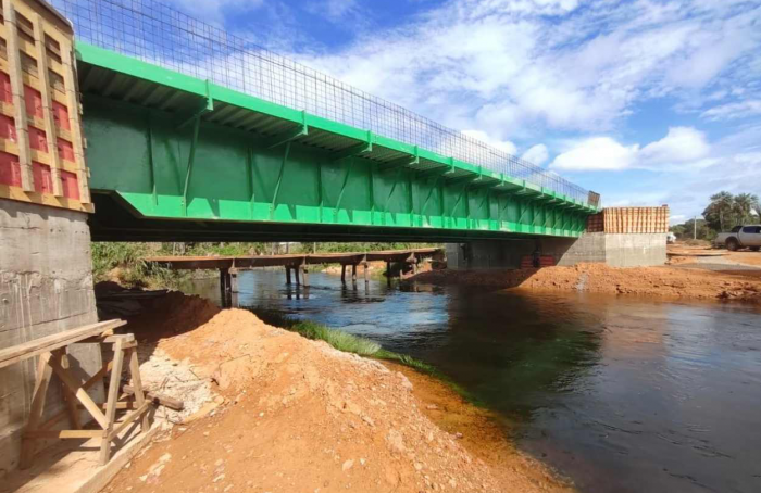 Produtores do Oeste constroem ponte sobre o Rio Grande, em São Desidério