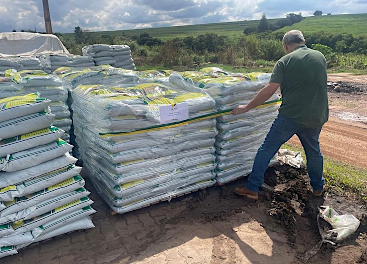 Ministério da Agricultura suspende empresa de fertilizantes por produção irregular