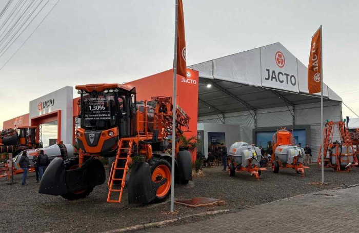 Jacto leva novos drones e tecnologia de pulverização à Expointer