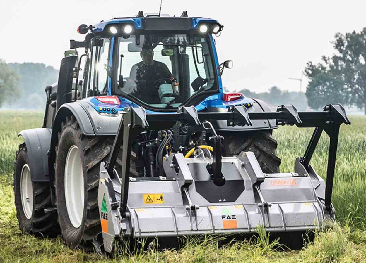 Valtra aposta em ergonomia e eficiência com sistema TwinTrac
