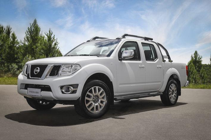 Nissan Frontier 2016 chega às revendas com novidades