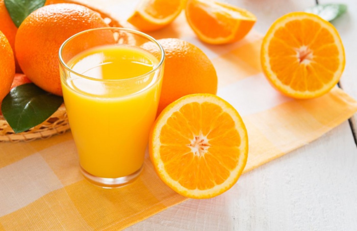 Tarifa dos EUA ameaça o setor de suco de laranja brasileiro