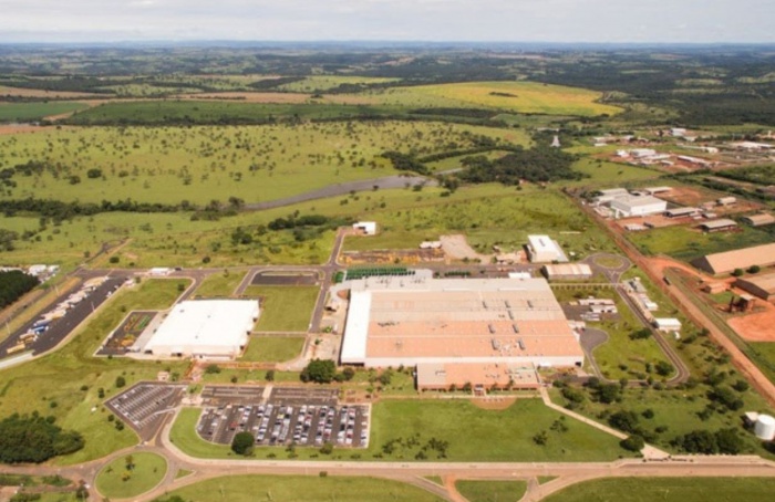 John Deere anuncia investimento de R$ 700 milhões em sua fábrica de Catalão, em Goiás