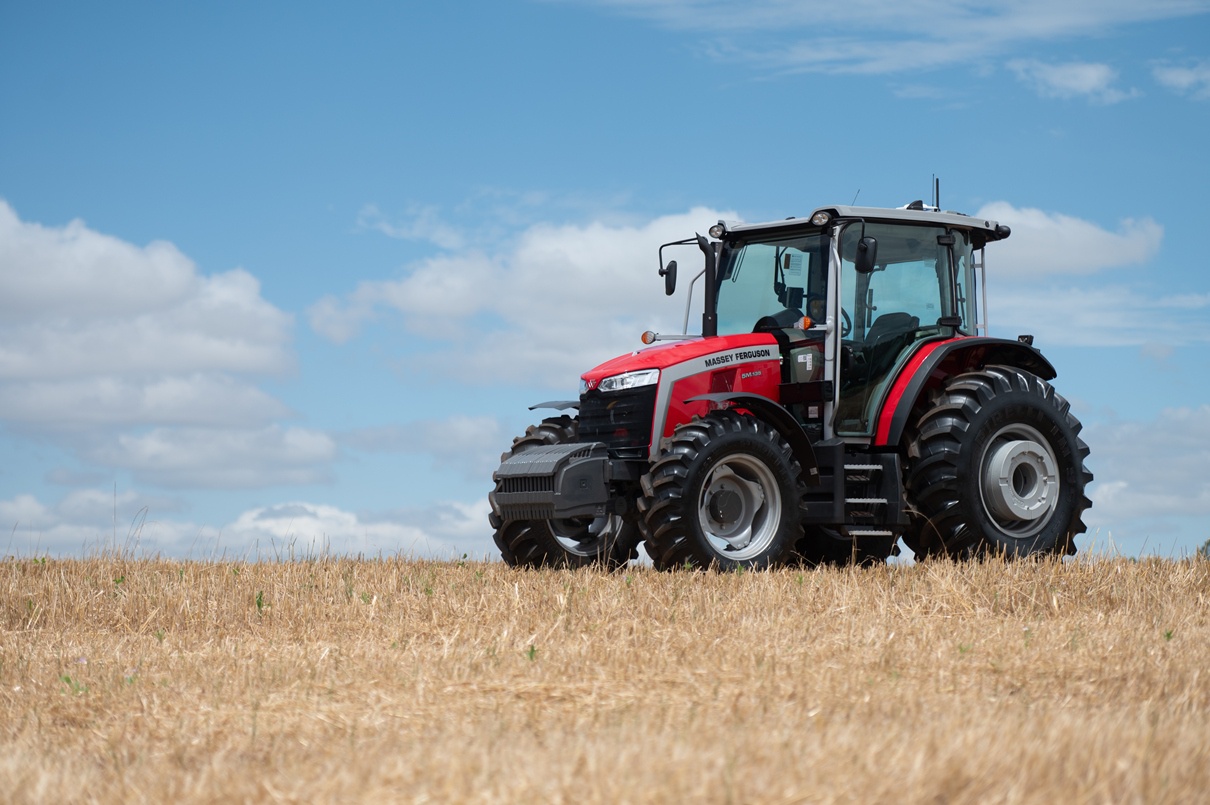Ficha Técnica tratores Série MF 5M da Massey Ferguson