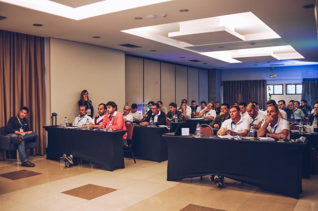 ​Representantes de mais de 1 Milhão de hectares se reúnem em evento para Consultores Agronômicos