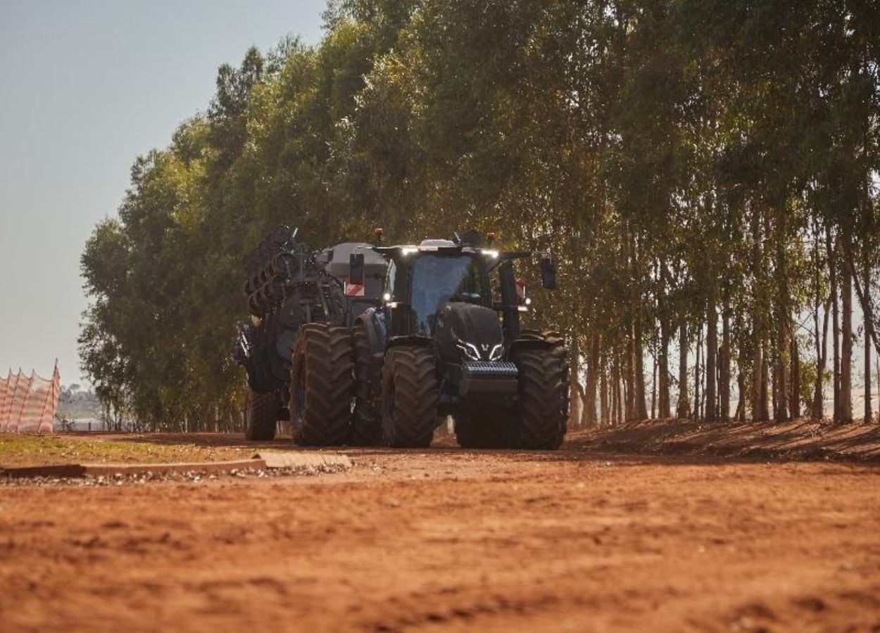 Tecnologia no preparo do solo garante eficiência e menor consumo