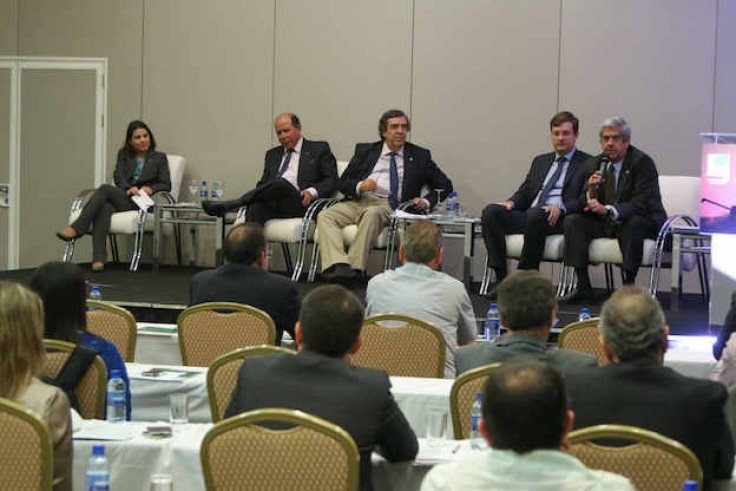 Abag debate efeitos danosos da ferrugem asiática