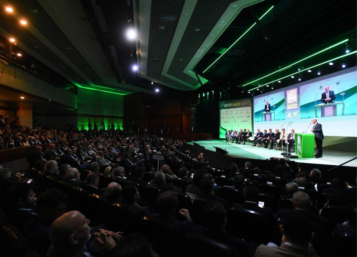 Le CBA 2026 aborde la politique de l'État visant à renforcer l'agriculture.