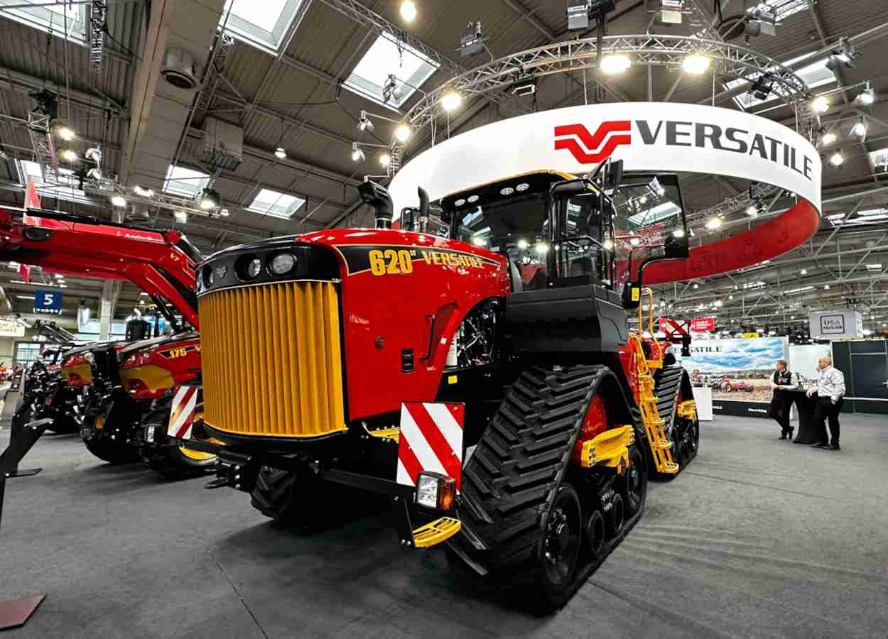 DeltaTrack lidera exposição da Versatile na Agritechnica 2025