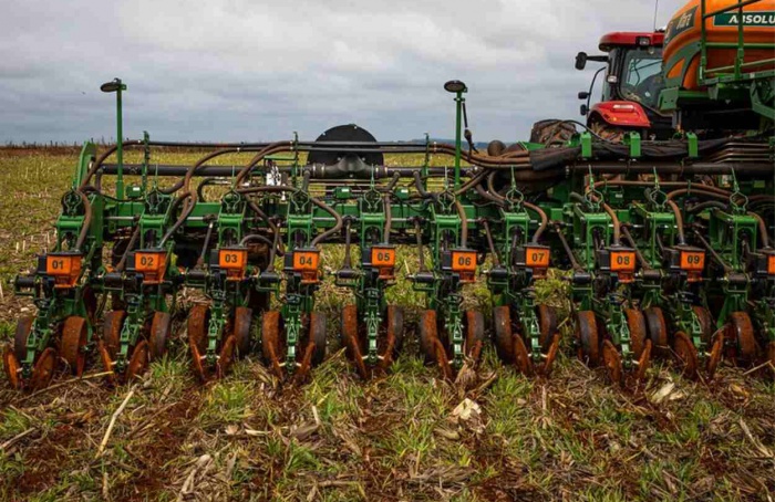 El Niño aumenta atenção para início do plantio de soja em MT