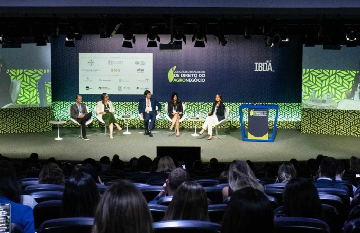 Segurança jurídica no campo é foco de congresso