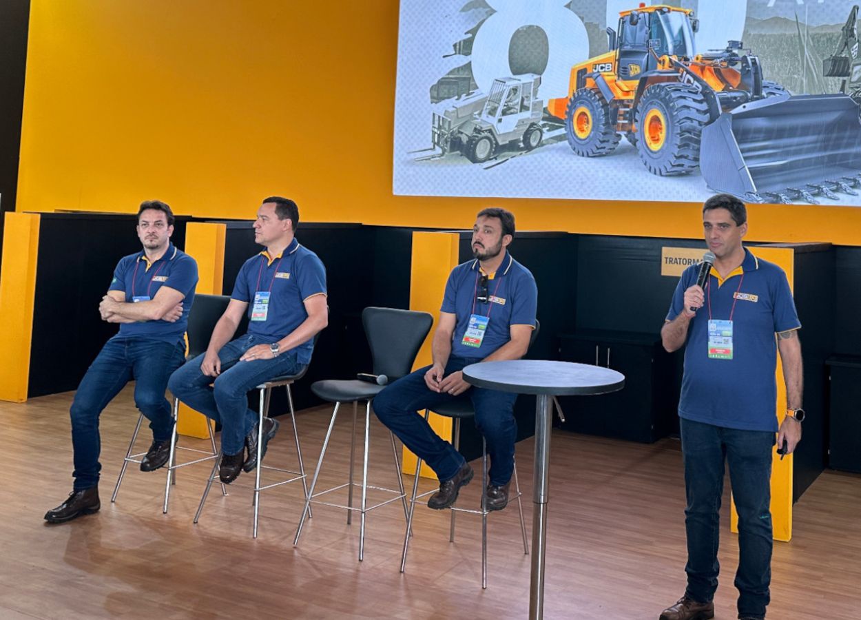 Carregadeira 437ZX AGRI da JCB chega ao Brasil