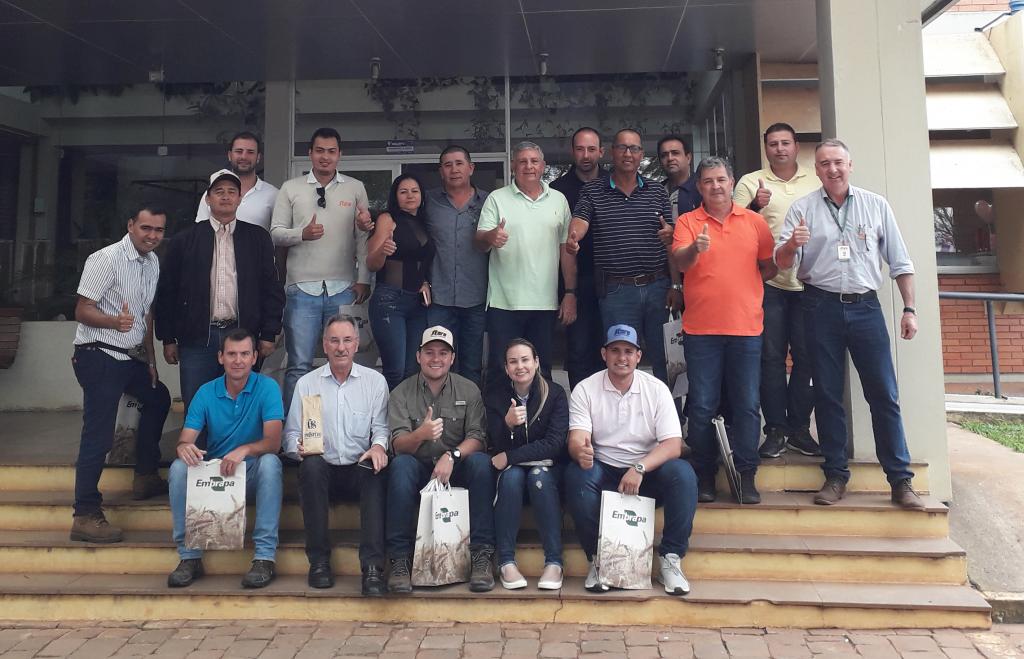 Produtores da Colômbia visitam a Embrapa Trigo