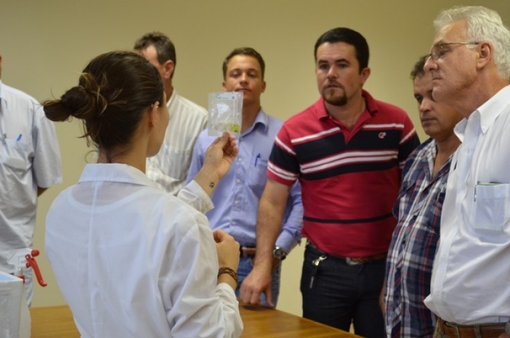 Fundecitrus realiza curso sobre controle de cancro cítrico em Ibitinga, SP