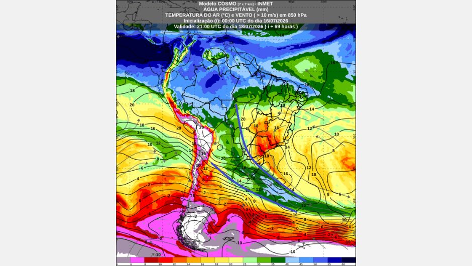 Mapa de previsão de água precipitável (quantidade de água disponível na atmosfera) para 18h (horário de Brasília) do dia 18 de julho de 2026, proveniente do modelo de previsão numérica do tempo Cosmo