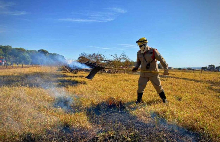 Goiás intensifica monitoramento de queimadas em áreas agrícolas