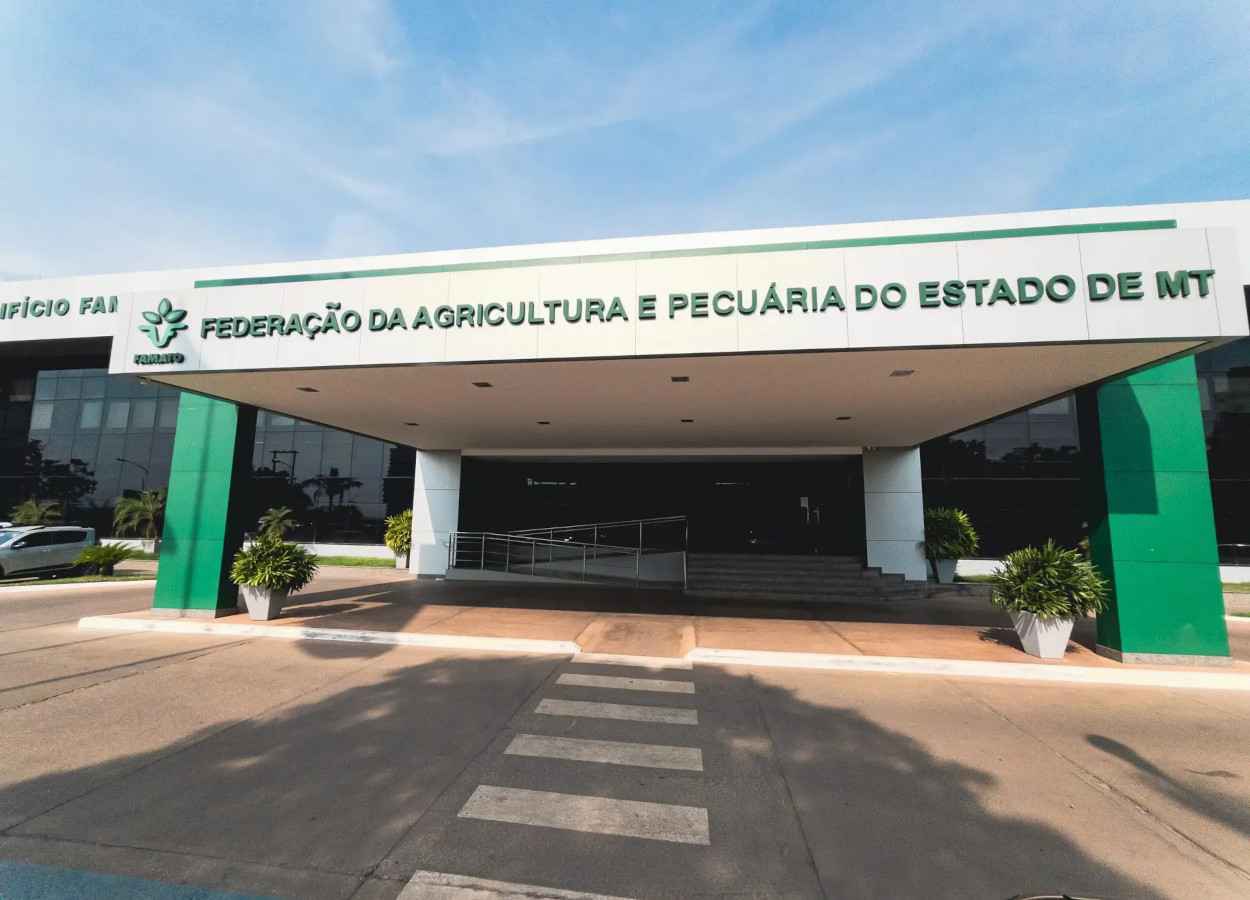 Lei de defensivos de Mato Grosso recebe apoio da Famato na Justiça