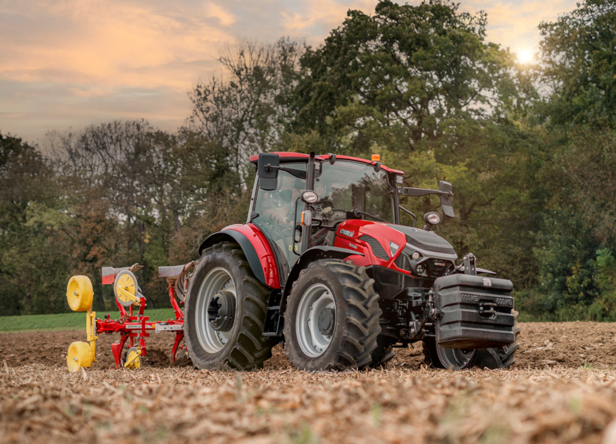 Case IH Farmall 120c