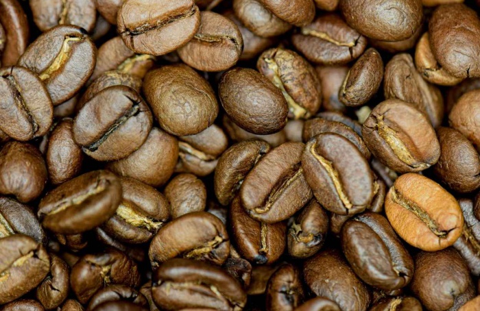 Mercado do café arábica mantém alta com oferta limitada