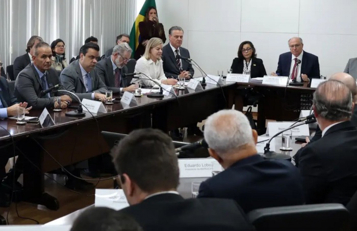Agro pede ação do governo contra tarifa dos EUA