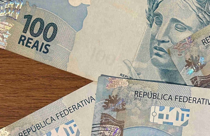 União eleva dívida pública em junho