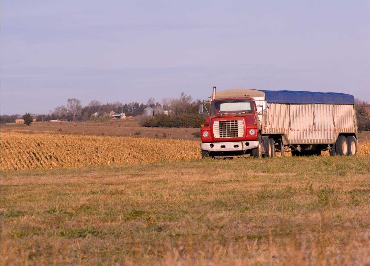 Preço médio do frete por km rodado sobe 1,78% em dezembro