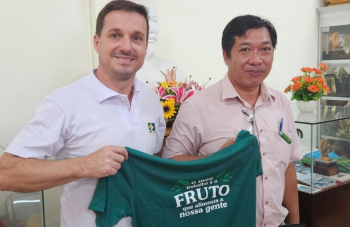 Cooperja visita Vietnã, maior produtor mundial de pitaya