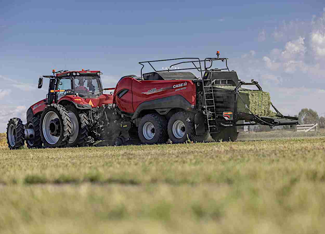 Case IH apresenta enfardadora LB436 HD na AgroActiva