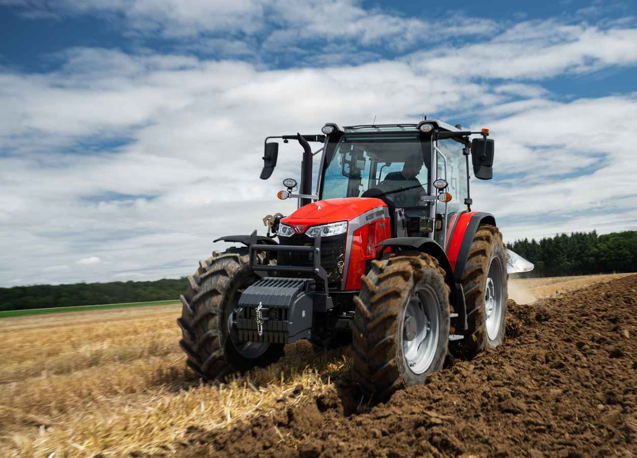 Massey Ferguson lança Série MF 5M de tratores na América do Norte