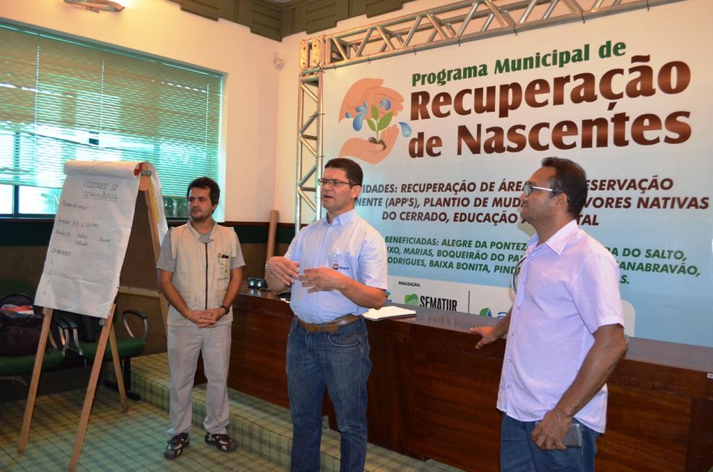 Capacitação marca início dos trabalhos para a recuperação de nascentes em São Desidério