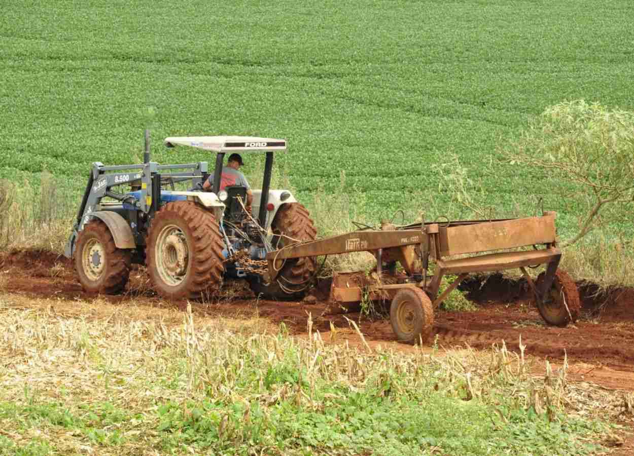 STJ decide perda de trator usado em infração ambiental